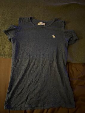 abercrombie kids navy short sleeve tee with logo